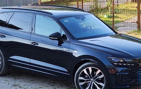 Volkswagen Touareg III, 2021 год, 7 800 000 рублей, 2 фотография