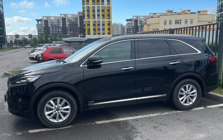 KIA Sorento III Prime рестайлинг, 2018 год, 3 050 000 рублей, 2 фотография