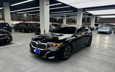 BMW 5 серия, 2025 год, 4 800 000 рублей, 1 фотография