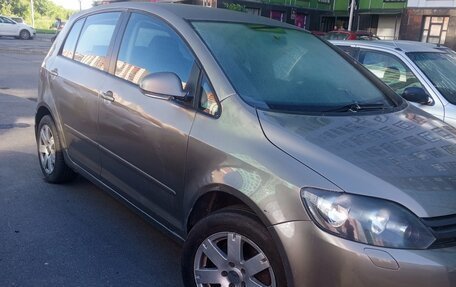 Volkswagen Golf Plus II, 2012 год, 435 000 рублей, 3 фотография