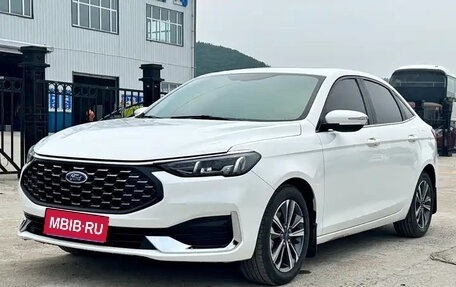 Ford Escort, 2022 год, 1 140 028 рублей, 1 фотография