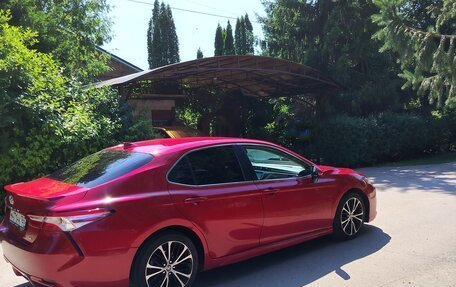 Toyota Camry, 2020 год, 2 360 000 рублей, 4 фотография