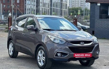 Hyundai ix35 I рестайлинг, 2012 год, 979 000 рублей, 2 фотография