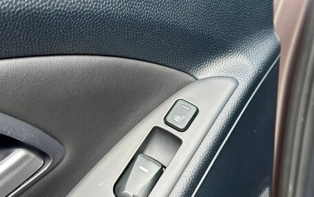 Hyundai ix35 I рестайлинг, 2012 год, 979 000 рублей, 22 фотография