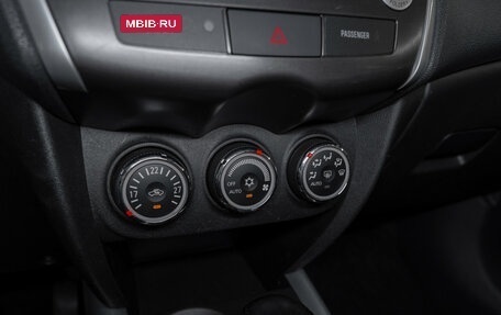 Mitsubishi ASX I рестайлинг, 2012 год, 995 000 рублей, 14 фотография