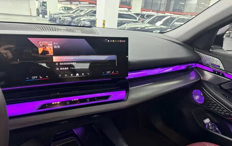 BMW 5 серия, 2025 год, 4 800 000 рублей, 6 фотография