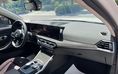 BMW 3 серия, 2023 год, 3 256 000 рублей, 14 фотография