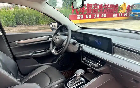 Ford Escort, 2022 год, 1 140 028 рублей, 10 фотография