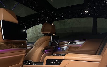 BMW 7 серия, 2016 год, 4 900 000 рублей, 14 фотография