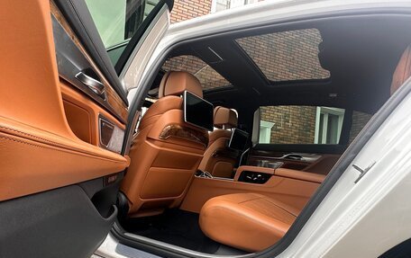 BMW 7 серия, 2016 год, 4 900 000 рублей, 10 фотография