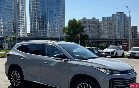 CheryExeed TXL, 2023 год, 2 400 000 рублей, 3 фотография