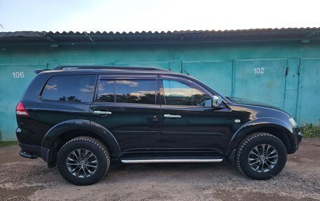 Mitsubishi Pajero Sport II рестайлинг, 2015 год, 1 950 000 рублей, 7 фотография