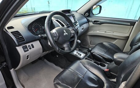 Mitsubishi Pajero Sport II рестайлинг, 2015 год, 1 950 000 рублей, 9 фотография
