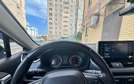 Toyota RAV4, 2021 год, 3 499 000 рублей, 3 фотография