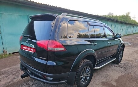 Mitsubishi Pajero Sport II рестайлинг, 2015 год, 1 950 000 рублей, 4 фотография