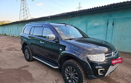 Mitsubishi Pajero Sport II рестайлинг, 2015 год, 1 950 000 рублей, 3 фотография