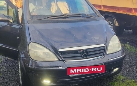 Mercedes-Benz A-Класс, 2001 год, 450 000 рублей, 2 фотография