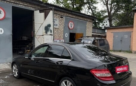 Mercedes-Benz C-Класс, 2009 год, 800 000 рублей, 4 фотография