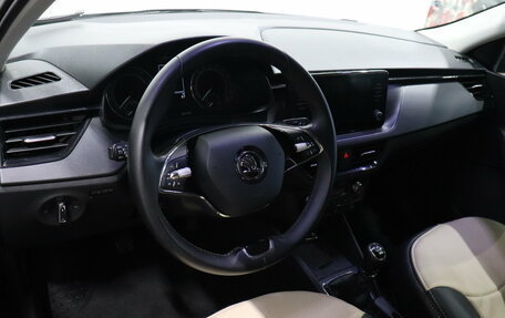 Skoda Rapid II, 2020 год, 1 486 000 рублей, 7 фотография