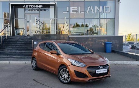Hyundai i30 II рестайлинг, 2015 год, 850 000 рублей, 3 фотография