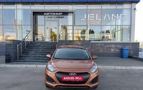 Hyundai i30 II рестайлинг, 2015 год, 850 000 рублей, 2 фотография