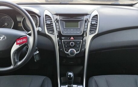 Hyundai i30 II рестайлинг, 2015 год, 850 000 рублей, 11 фотография