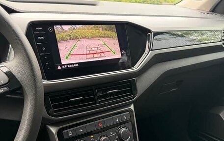 Volkswagen T-Cross I, 2022 год, 1 270 000 рублей, 9 фотография