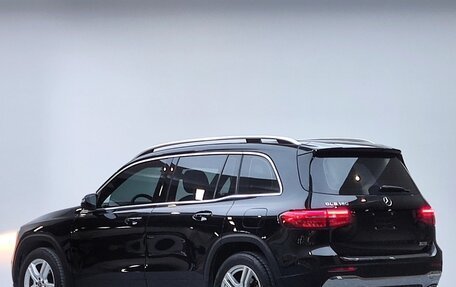 Mercedes-Benz GLB, 2023 год, 2 090 000 рублей, 4 фотография