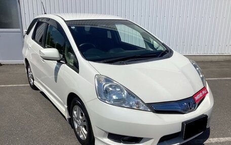 Honda Fit Shuttle I рестайлинг, 2015 год, 681 000 рублей, 1 фотография