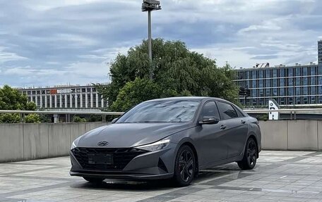 Hyundai Elantra, 2022 год, 1 300 000 рублей, 1 фотография