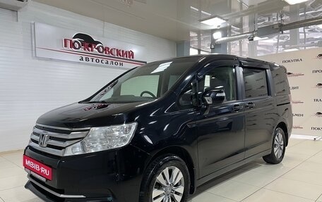 Honda Stepwgn IV, 2014 год, 1 350 000 рублей, 1 фотография