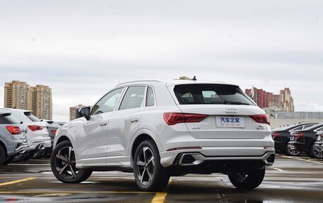 Audi Q3, 2023 год, 2 498 999 рублей, 10 фотография