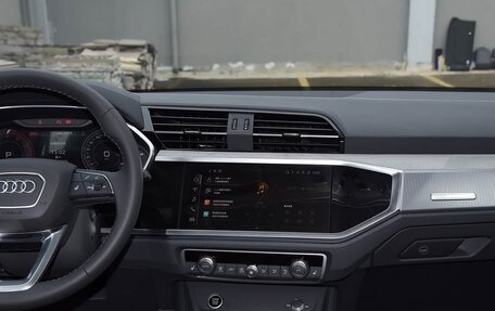 Audi Q3, 2023 год, 2 498 999 рублей, 27 фотография