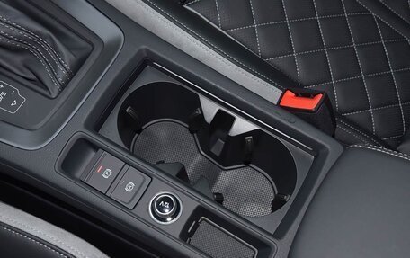 Audi Q3, 2023 год, 2 498 999 рублей, 28 фотография