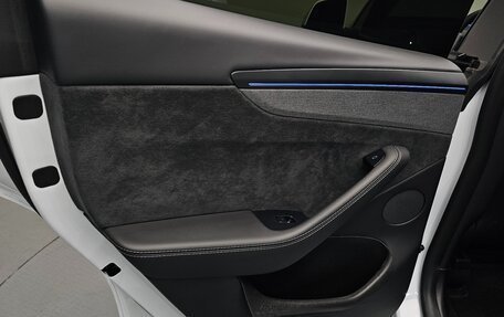 Tesla Model Y I, 2025 год, 7 400 000 рублей, 21 фотография