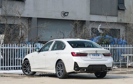 BMW 3 серия, 2023 год, 2 999 999 рублей, 5 фотография