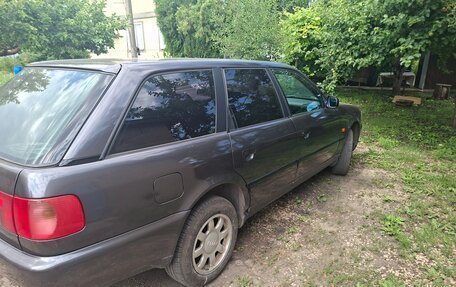 Audi A6, 1995 год, 590 000 рублей, 2 фотография