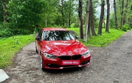 BMW 3 серия, 2012 год, 1 550 000 рублей, 2 фотография