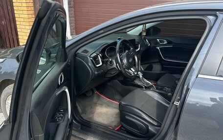 KIA cee'd III, 2018 год, 1 350 000 рублей, 6 фотография