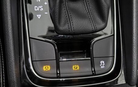 Skoda Karoq I, 2021 год, 2 590 000 рублей, 29 фотография
