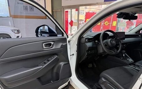 Honda Vezel, 2023 год, 1 640 000 рублей, 7 фотография