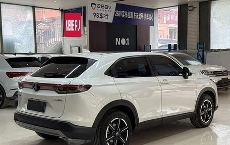 Honda Vezel, 2023 год, 1 640 000 рублей, 4 фотография