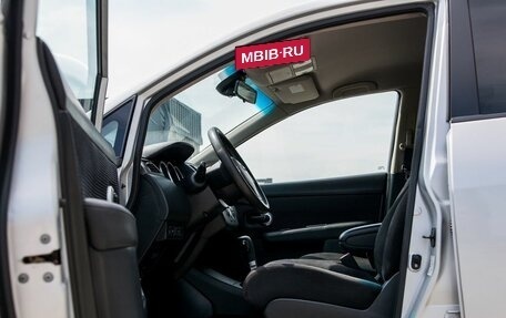 Nissan Tiida, 2013 год, 750 000 рублей, 12 фотография