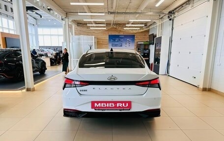 Hyundai Elantra, 2021 год, 1 849 000 рублей, 5 фотография