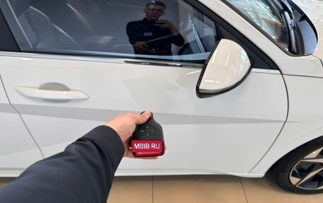 Hyundai Elantra, 2021 год, 1 849 000 рублей, 29 фотография