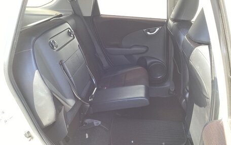 Honda Fit Shuttle I рестайлинг, 2015 год, 681 000 рублей, 14 фотография