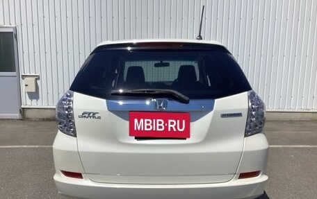 Honda Fit Shuttle I рестайлинг, 2015 год, 681 000 рублей, 6 фотография
