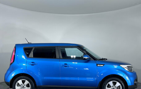 KIA Soul II рестайлинг, 2017 год, 1 347 000 рублей, 4 фотография