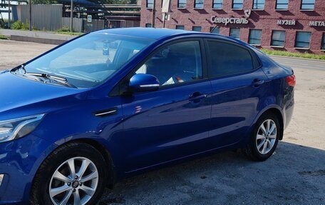 KIA Rio III рестайлинг, 2013 год, 980 000 рублей, 2 фотография