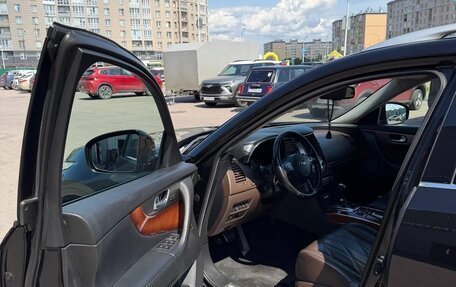 Infiniti QX70, 2014 год, 1 730 000 рублей, 7 фотография